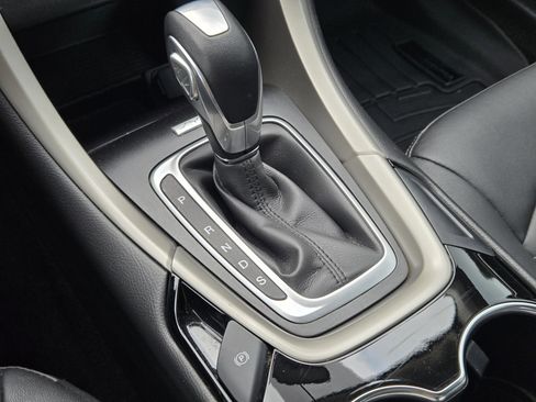 Used 2016 Ford Fusion SE w/ Equipment Group 202A image 20