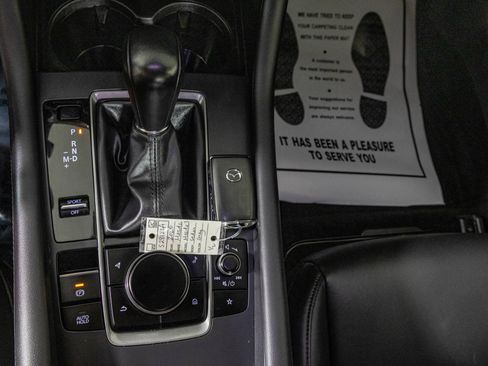 Used 2020 MAZDA MAZDA3 Sedan w/ Select Package FWD image 25