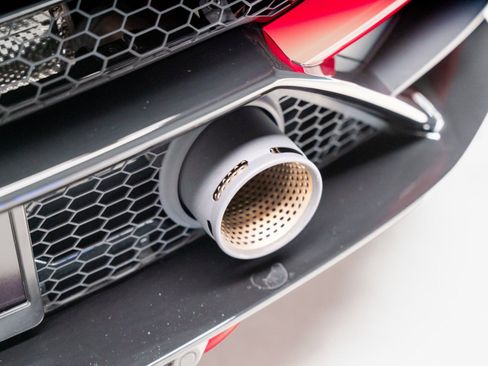 Used 2023 Lamborghini Huracan EVO AWD/4WD image 37