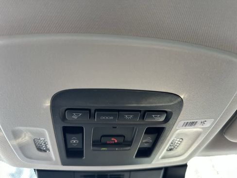 New 2026 Toyota Camry XLE image 25