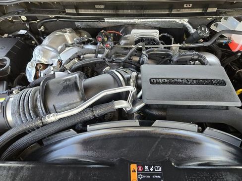 Used 2025 Chevrolet Silverado 2500 Custom w/ Custom Value Package image 34