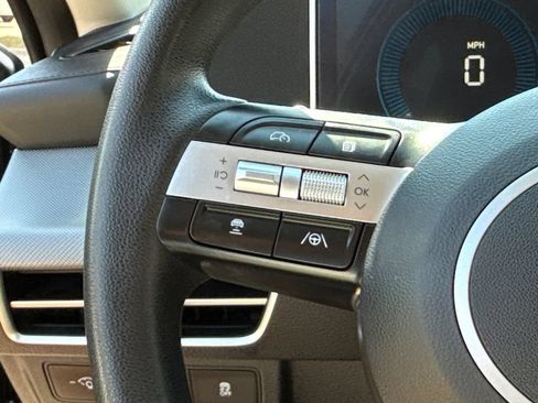 Used 2025 Hyundai Sonata SEL FWD image 28