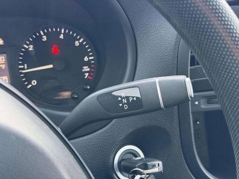 Used 2018 Mercedes-Benz Metris image 25