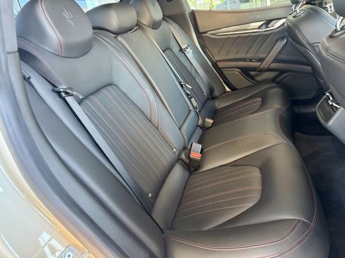 Certified 2022 Maserati Ghibli Modena Q4 image 18
