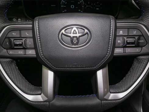 New 2025 Toyota Tundra Platinum AWD/4WD image 21