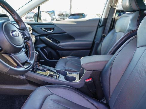 Used 2024 Subaru Crosstrek 2.5i Limited w/ Crosstrek Mirror Package image 17