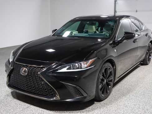 Used 2021 Lexus ES 350 F Sport w/ Special Edition FWD image 31