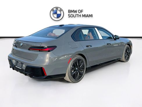 New 2026 BMW 740i w/ Premium Package image 6