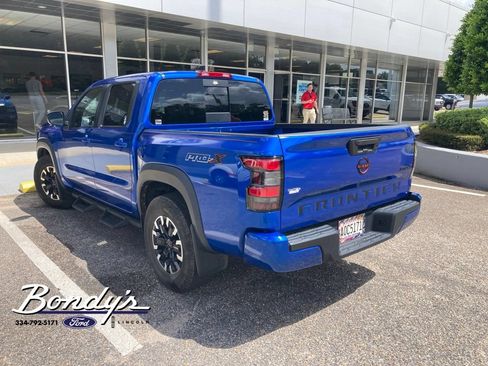 Used 2024 Nissan Frontier Pro-X RWD image 3