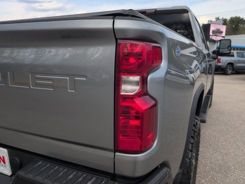 Used 2024 Chevrolet Silverado 2500 Custom w/ Custom Value Package AWD/4WD image 16