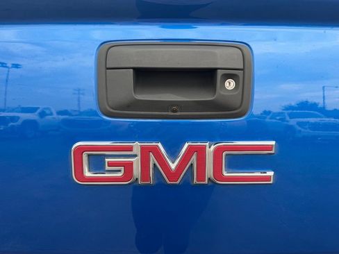 Used 2020 GMC Canyon SLE w/ SLE Convenience Package RWD image 16