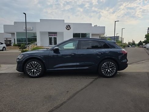 Used 2024 Audi Q8 e-tron Prestige w/ Prestige Package AWD/4WD image 2