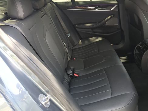 Used 2021 BMW 530i RWD image 20