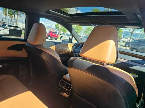 New 2026 Lexus RX 350 Premium image 15