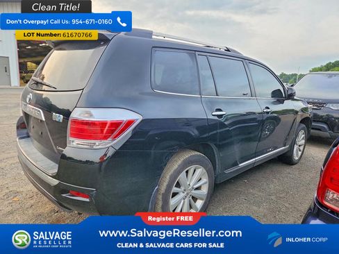 Used 2013 Toyota Highlander Limited AWD/4WD image 4