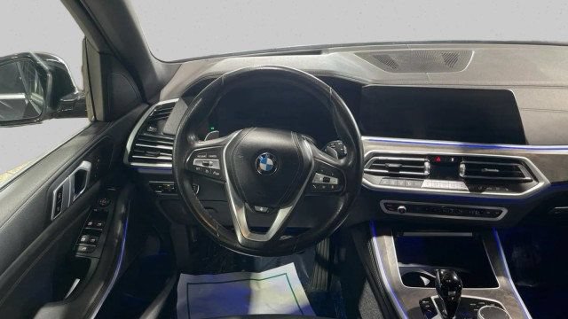 Used 2023 BMW X5 xDrive40i AWD/4WD image 17
