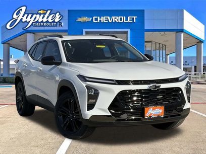 New 2026 Chevrolet Trax ACTIV w/ Sunroof Package