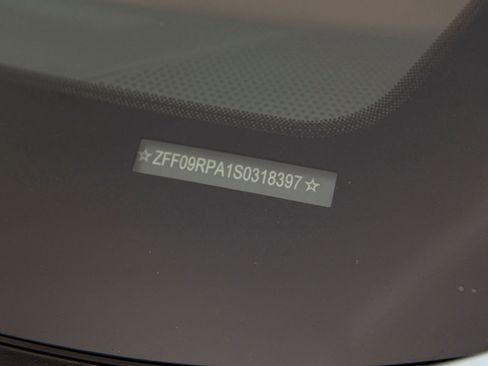 Certified 2025 Ferrari Roma Spider RWD image 36