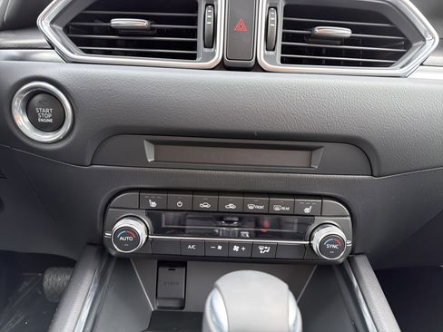 New 2025 MAZDA CX-5 Carbon Edition image 21