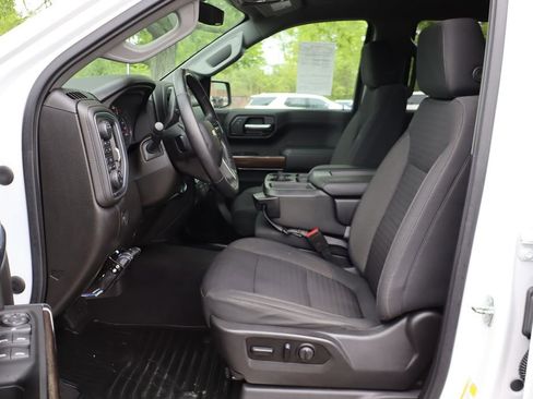 Used 2021 Chevrolet Silverado 1500 LT AWD/4WD image 11