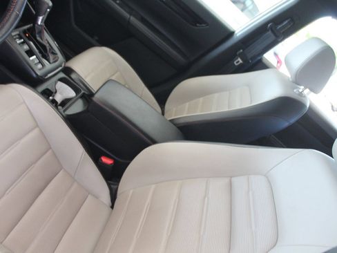 Used 2023 Honda CR-V Sport Touring image 15