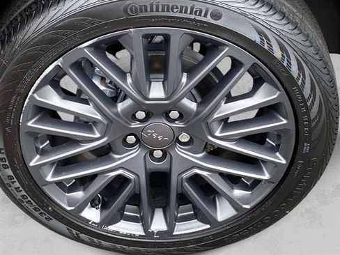 Certified 2022 Jeep Compass High Altitude image 30