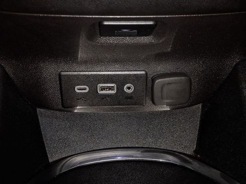 Used 2024 Chevrolet Malibu LT FWD image 23