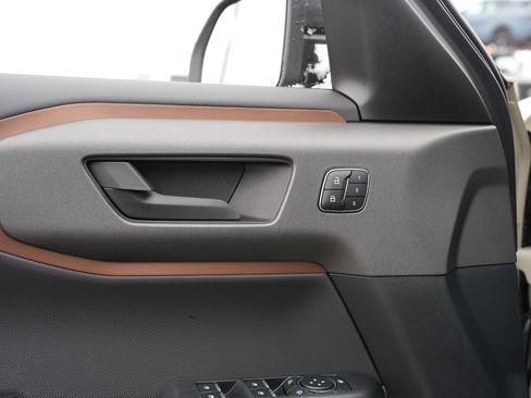 Used 2025 Ford Bronco Sport Outer Banks w/ Outer Banks Tech Package+ image 19