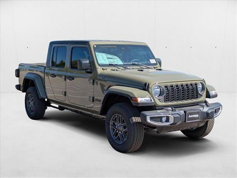 New 2025 Jeep Gladiator Sport image 7
