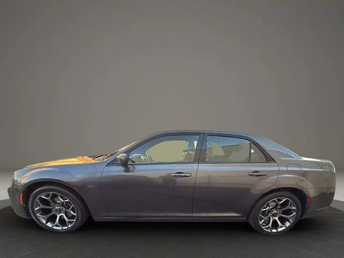 Used 2016 Chrysler 300 S RWD image 8