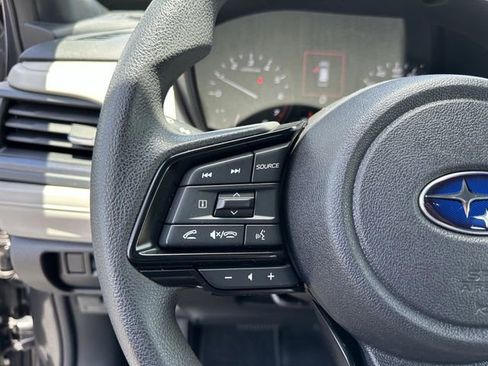Used 2025 Subaru Forester AWD/4WD image 34