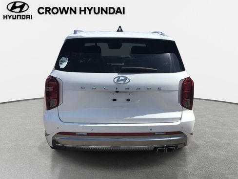 Used 2025 Hyundai Palisade Calligraphy FWD image 5