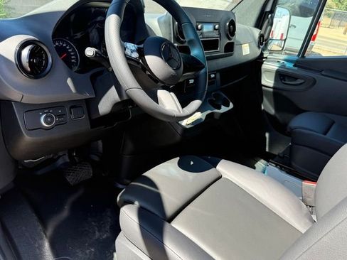 New 2026 Mercedes-Benz Sprinter 2500 image 11