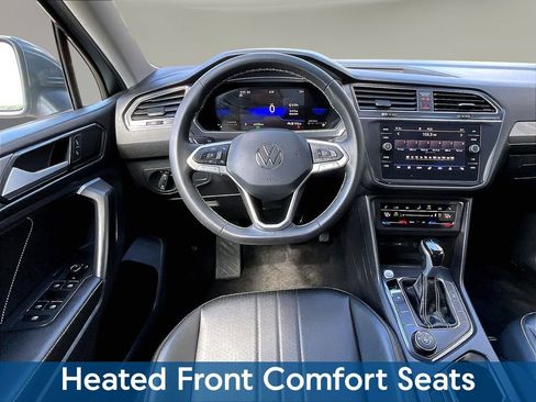 Used 2023 Volkswagen Tiguan SE AWD/4WD image 11