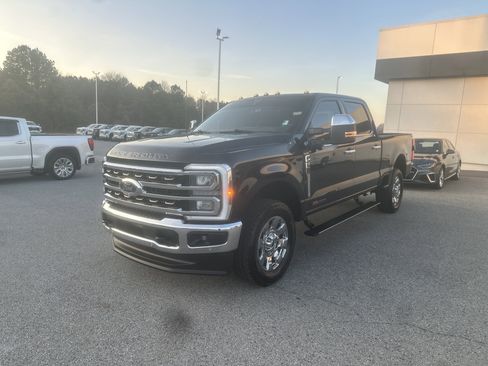 Used 2025 Ford F250 King Ranch w/ Chrome Package image 1