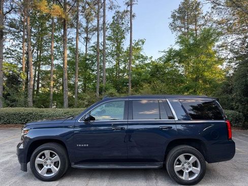Used 2019 Chevrolet Tahoe LS w/ Enhanced Driver Alert Package image 4