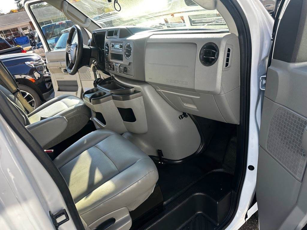 Used 2021 Ford E-350 and Econoline 350 Super Duty w/ Power Windows & Locks Group RWD image 14