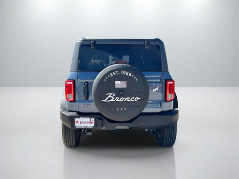 Used 2024 Ford Bronco Big Bend image 6