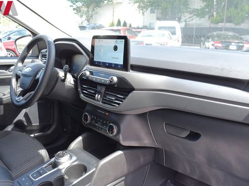 Used 2023 Ford Escape Active image 11