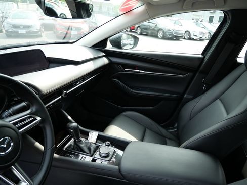 Used 2019 MAZDA MAZDA3 Sedan w/ Select Package FWD image 12