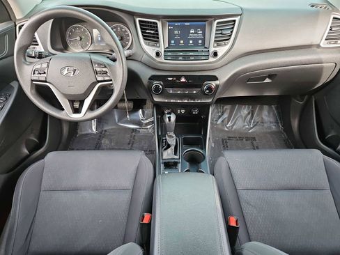 Used 2018 Hyundai Tucson SEL image 16
