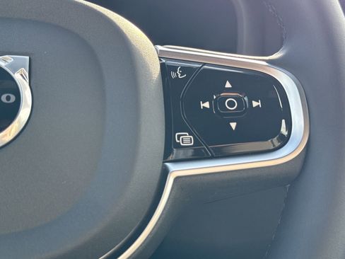 New 2026 Volvo XC60 B5 Plus w/ Protection Package Premier image 23
