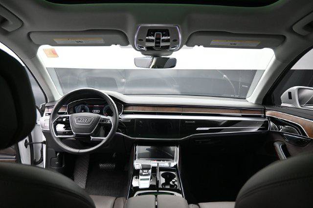Used 2024 Audi A8 L 3.0T AWD/4WD image 27