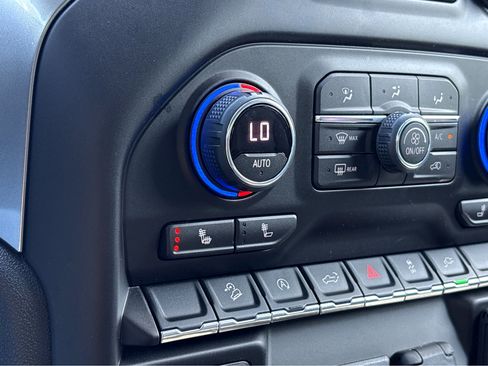 Used 2020 Chevrolet Silverado 1500 RST image 9