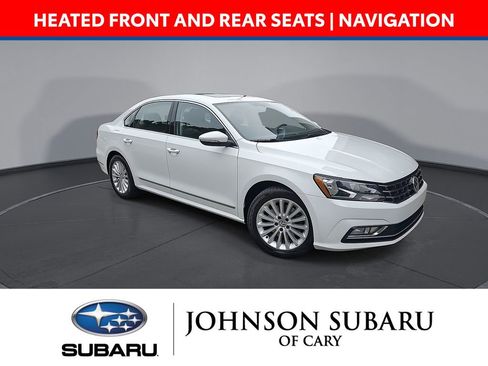 Used 2016 Volkswagen Passat 1.8T SE FWD image 2