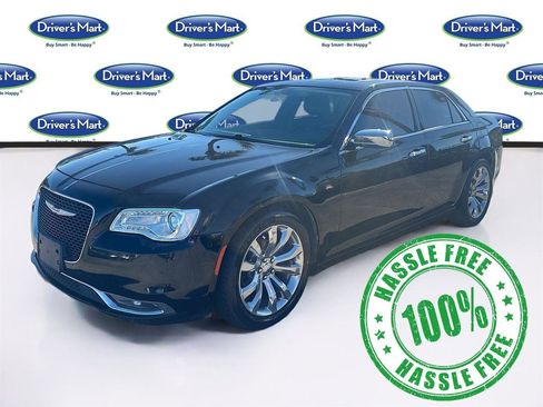 Used 2020 Chrysler 300 Limited image 3
