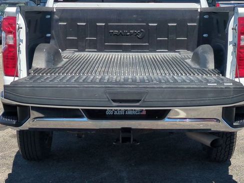 Used 2025 Chevrolet Silverado 2500 LT w/ Convenience Package AWD/4WD image 31
