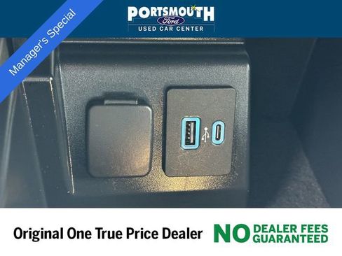 Certified 2022 Ford Explorer XLT w/ Equipment Group 202A image 17