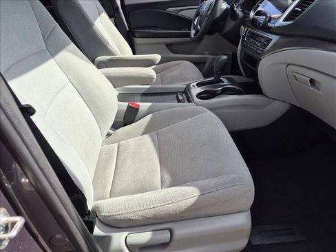 Used 2018 Honda Pilot EX image 20