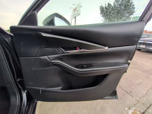 Used 2025 MAZDA CX-30 AWD 2.5 S w/ Preferred Package image 32